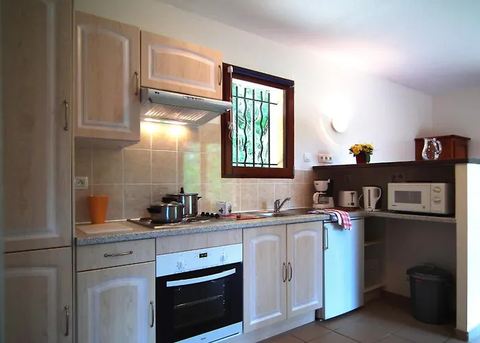 Quiet Dordogne Escape シャレー *